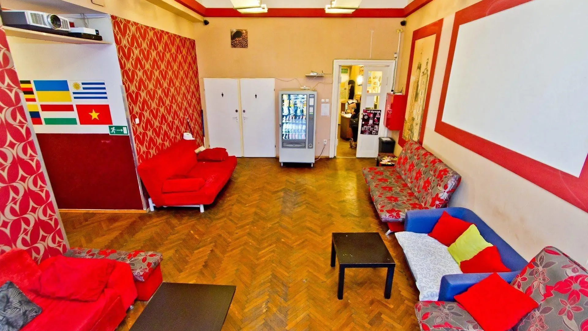 Hostel Benedykta Krasków 0*, Kraków